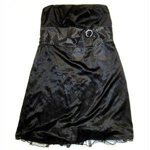 Torrid Dress 0 12 Black Satin Strapless Polka Dot Retro NWT NEW